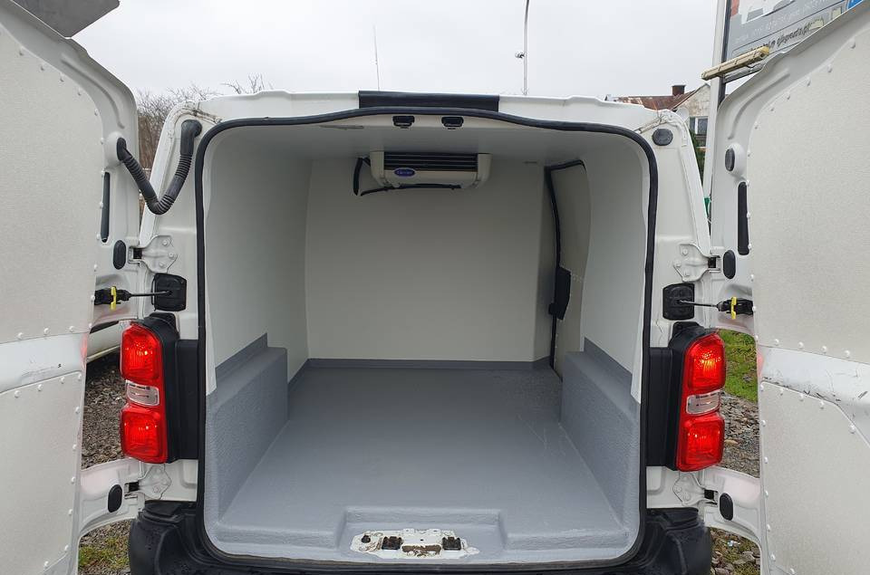 Citroen JUMPY CHLODNIA MROZNIA CARRIER+230V KLIMA EURO6 - Refrigerated van: picture 2 Citroen JUMPY CHLODNIA MROZNIA CARRIER+230V KLIMA EURO6 - Refrigerated van: picture 2