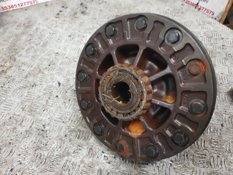 Case 956 Or 1056 Rear Differential 81711c1, 81715c1, 81403c1 - Differential gear for Farm tractor: picture 4 Case 956 Or 1056 Rear Differential 81711c1, 81715c1, 81403c1 - Differential gear for Farm tractor: picture 4