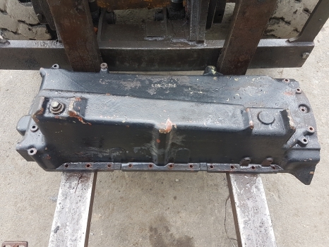 Deutz Agrotron 150, Ttv, Mk3, Oil Sump, Oil Pan 04253996, 0427589 - Engine and parts for Agricultural machinery: picture 1 Deutz Agrotron 150, Ttv, Mk3, Oil Sump, Oil Pan 04253996, 0427589 - Engine and parts for Agricultural machinery: picture 1