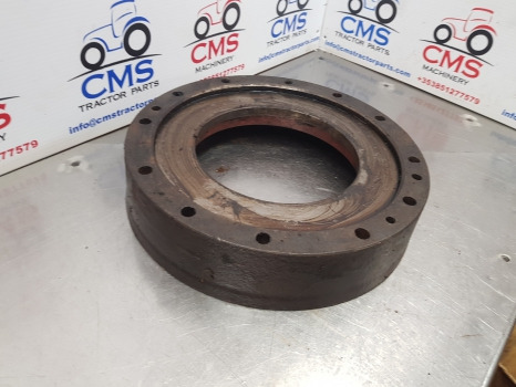 Fiat 140-90, 130-90, 160-90 Rear Axle Spacer Brake Housing 5117648, 5117658 - Rear axle: picture 2 Fiat 140-90, 130-90, 160-90 Rear Axle Spacer Brake Housing 5117648, 5117658 - Rear axle: picture 2