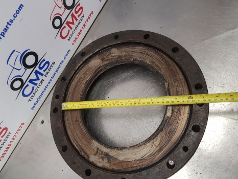 Fiat 140-90, 130-90, 160-90 Rear Axle Spacer Brake Housing 5117648, 5117658 - Rear axle: picture 4 Fiat 140-90, 130-90, 160-90 Rear Axle Spacer Brake Housing 5117648, 5117658 - Rear axle: picture 4