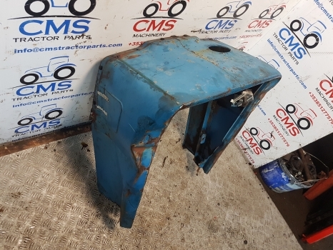 Ford 4600, 5000, 4140, 3600 Nose Cone For Wer Air Cleaner D4nn8n202d, D4nn8n202m - Body and exterior for Farm tractor: picture 3 Ford 4600, 5000, 4140, 3600 Nose Cone For Wer Air Cleaner D4nn8n202d, D4nn8n202m - Body and exterior for Farm tractor: picture 3