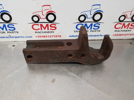 Ford 7810, 6610, 6410, 7710, 8210 Hook For Fwd. E0nne918ac29b, 83943810 - Frame/ Chassis: picture 1 Ford 7810, 6610, 6410, 7710, 8210 Hook For Fwd. E0nne918ac29b, 83943810 - Frame/ Chassis: picture 1