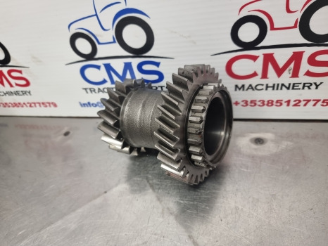 Ford 8210, 10 Series Transmission Double Gear 18/31t E0nn7113fb, 83929421 - Transmission: picture 5 Ford 8210, 10 Series Transmission Double Gear 18/31t E0nn7113fb, 83929421 - Transmission: picture 5