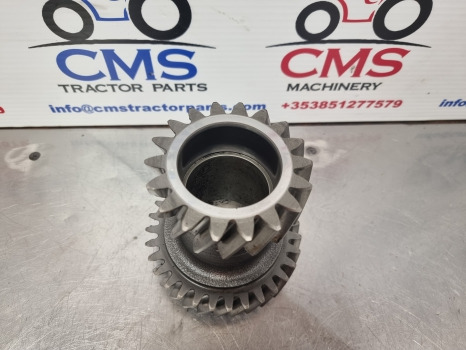 Ford 8210, 10 Series Transmission Double Gear 18/31t E0nn7113fb, 83929421 - Transmission: picture 2 Ford 8210, 10 Series Transmission Double Gear 18/31t E0nn7113fb, 83929421 - Transmission: picture 2