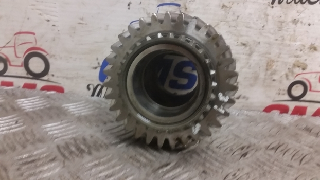 Ford 8210, 10 Series Transmission Double Gear 18/31t E0nn7113fb, 83929421 - Transmission for Farm tractor: picture 4 Ford 8210, 10 Series Transmission Double Gear 18/31t E0nn7113fb, 83929421 - Transmission for Farm tractor: picture 4