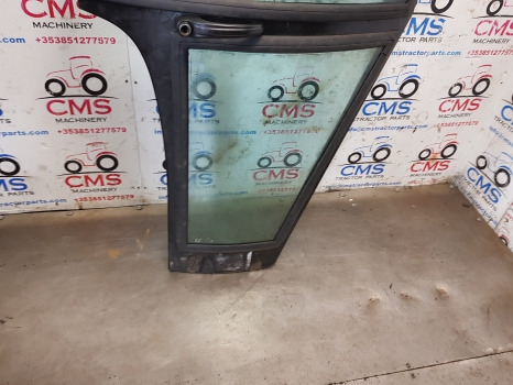 John Deere 2140, 2040, 3040, 3140 Sg2 Cab Door Left Assembly Al118343 , Ar103010 - Door and parts: picture 5 John Deere 2140, 2040, 3040, 3140 Sg2 Cab Door Left Assembly Al118343 , Ar103010 - Door and parts: picture 5