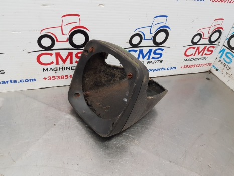 John Deere 3050, 3040, 3140, 3640 Front Light Housing Rh L56434, L55980 - Lights/ Lighting: picture 3 John Deere 3050, 3040, 3140, 3640 Front Light Housing Rh L56434, L55980 - Lights/ Lighting: picture 3
