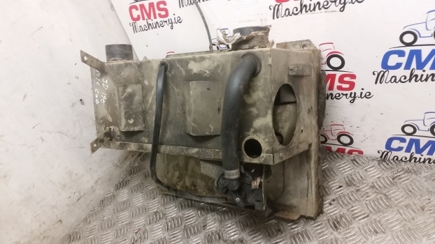 John Deere 50 Series, 1550, 1750, 1850, 1950 Heater Housing Assembly Al61944 - Heating/ Ventilation for Farm tractor: picture 5 John Deere 50 Series, 1550, 1750, 1850, 1950 Heater Housing Assembly Al61944 - Heating/ Ventilation for Farm tractor: picture 5