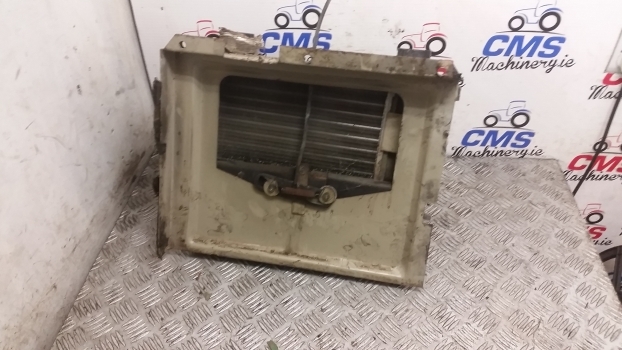 John Deere 50 Series, 1550, 1750, 1850, 1950 Heater Housing Assembly Al61944 - Heating/ Ventilation for Farm tractor: picture 1 John Deere 50 Series, 1550, 1750, 1850, 1950 Heater Housing Assembly Al61944 - Heating/ Ventilation for Farm tractor: picture 1