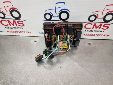 John Deere 6010, 6020, 7020 Series Light Control Panel Al114038, L113569 - Lights/ Lighting: picture 3 John Deere 6010, 6020, 7020 Series Light Control Panel Al114038, L113569 - Lights/ Lighting: picture 3