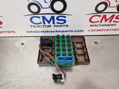 John Deere 6010, 6020, 7020 Series Light Control Panel Al114039, L113568 - Lights/ Lighting: picture 2 John Deere 6010, 6020, 7020 Series Light Control Panel Al114039, L113568 - Lights/ Lighting: picture 2