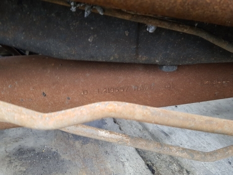 John Deere 6215r, 6135m, 6140m Front Axle Suspension Bracket L219557, L219555 - Suspension for Farm tractor: picture 2 John Deere 6215r, 6135m, 6140m Front Axle Suspension Bracket L219557, L219555 - Suspension for Farm tractor: picture 2