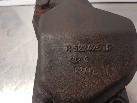 John Deere 7530, 7730, 6630, 6530 Thermostat Housing R522776, R524432 - Thermostat for Farm tractor: picture 5 John Deere 7530, 7730, 6630, 6530 Thermostat Housing R522776, R524432 - Thermostat for Farm tractor: picture 5