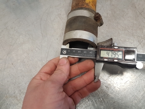 John Deere 7530, 7730, 6630, 6530 Thermostat Tube R504754, Re516026 - Thermostat for Farm tractor: picture 4 John Deere 7530, 7730, 6630, 6530 Thermostat Tube R504754, Re516026 - Thermostat for Farm tractor: picture 4