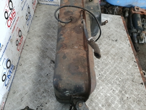Lamborghini 1106 4wd Right Hand Side Diesel Tank 0.257.8143.3/40 - Fuel tank for Farm tractor: picture 4 Lamborghini 1106 4wd Right Hand Side Diesel Tank 0.257.8143.3/40 - Fuel tank for Farm tractor: picture 4