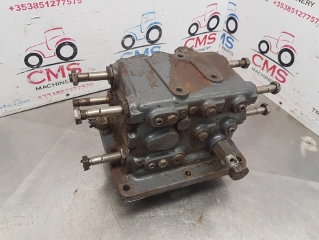 New Holland Case Tm, Mxm Tm140 Transmission Control Valve 5178478, 5178439 - Transmission for Farm tractor: picture 3 New Holland Case Tm, Mxm Tm140 Transmission Control Valve 5178478, 5178439 - Transmission for Farm tractor: picture 3