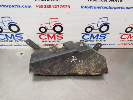 New Holland T6010, T6000, T7000,t7,tail Light With Support Rh 82032772, 87747246 - Lights/ Lighting: picture 3 New Holland T6010, T6000, T7000,t7,tail Light With Support Rh 82032772, 87747246 - Lights/ Lighting: picture 3