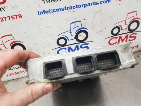 New Holland T7040 Puma Transmission Control Ecu 87570283, 84225066, 84479299 - ECU: picture 4 New Holland T7040 Puma Transmission Control Ecu 87570283, 84225066, 84479299 - ECU: picture 4