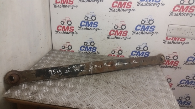 Massey Ferguson 135 Lift Arm. Lenght 1050. Please Check By Photos. - Spare parts for Farm tractor: picture 1 Massey Ferguson 135 Lift Arm. Lenght 1050. Please Check By Photos. - Spare parts for Farm tractor: picture 1