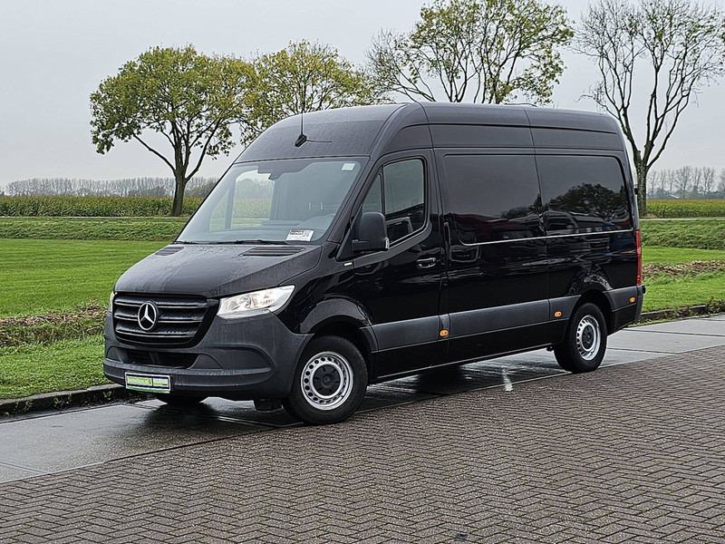 Mercedes-Benz Sprinter 314 L2H2 Mbux RWD Airco! - Panel van: picture 2 Mercedes-Benz Sprinter 314 L2H2 Mbux RWD Airco! - Panel van: picture 2