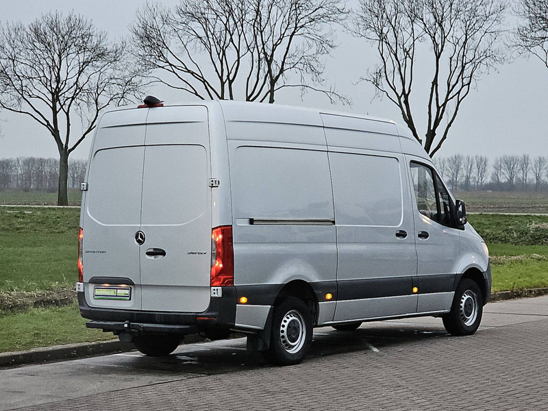 Mercedes-Benz Sprinter 316 L2H2 RWD Mbux Euro6! - Panel van: picture 3 Mercedes-Benz Sprinter 316 L2H2 RWD Mbux Euro6! - Panel van: picture 3