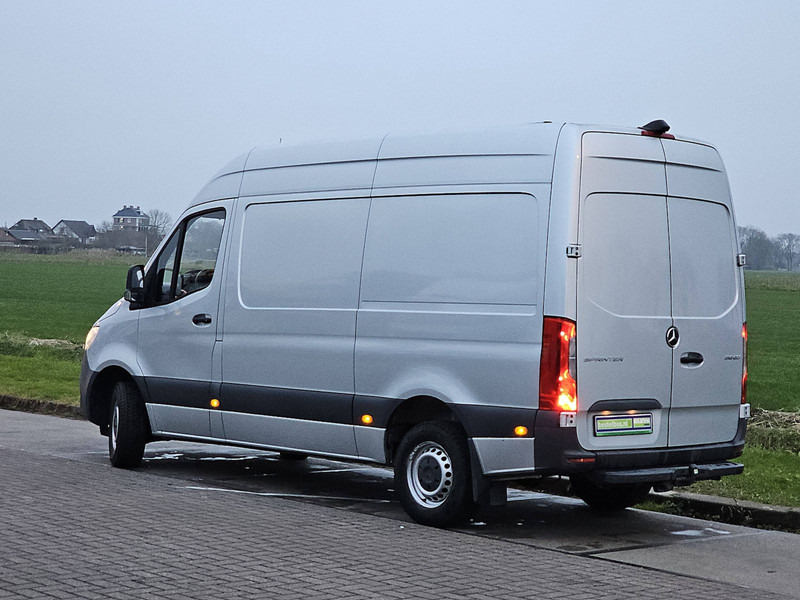 Mercedes-Benz Sprinter 316 L2H2 RWD Mbux Euro6! - Panel van: picture 5 Mercedes-Benz Sprinter 316 L2H2 RWD Mbux Euro6! - Panel van: picture 5