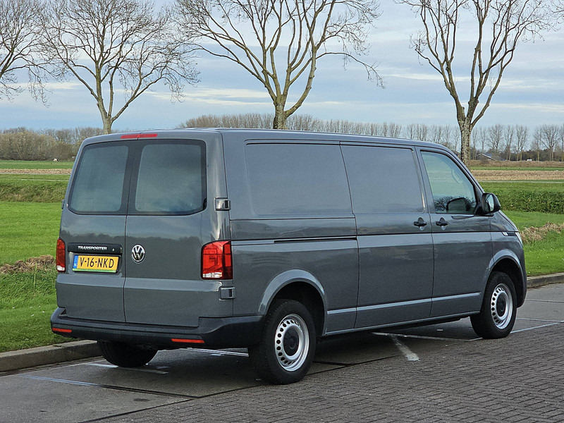 Volkswagen Transporter 2.0 TDI L2H1 Automaat - Small van: picture 3 Volkswagen Transporter 2.0 TDI L2H1 Automaat - Small van: picture 3