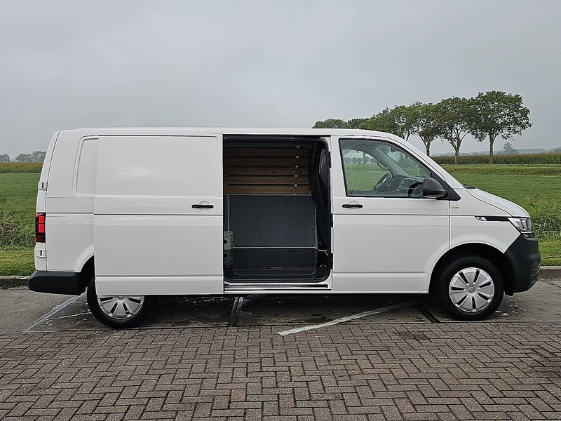 Leasing of Volkswagen Transporter 2.0 TDI L2H1 Trekhaak AC Volkswagen Transporter 2.0 TDI L2H1 Trekhaak AC: picture 12