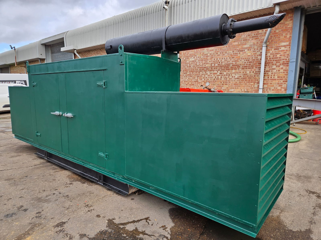 VOLVO TAD 720 GE DIESEL GENERATOR 120KW 150KVA 250 HOURS VOLVO TAD 720 GE DIESEL GENERATOR 120KW 150KVA 250 HOURS - Tool/ Equipment: picture 1 VOLVO TAD 720 GE DIESEL GENERATOR 120KW 150KVA 250 HOURS VOLVO TAD 720 GE DIESEL GENERATOR 120KW 150KVA 250 HOURS - Tool/ Equipment: picture 1