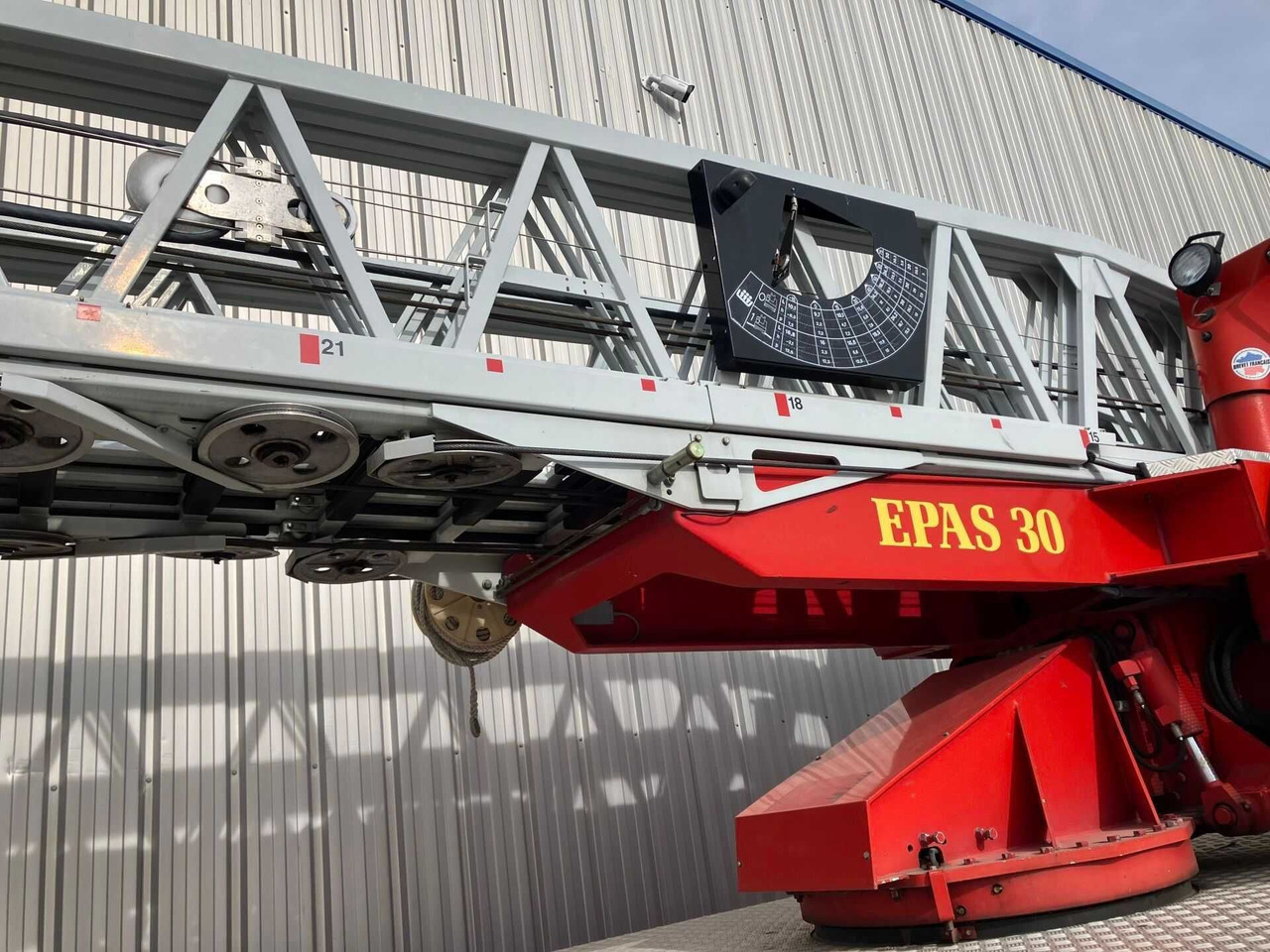 Drabina strażacka 30 m , IVECO Eurocargo Tector 130E24, Camiva EPAS 30 - Fire truck: picture 4 Drabina strażacka 30 m , IVECO Eurocargo Tector 130E24, Camiva EPAS 30 - Fire truck: picture 4