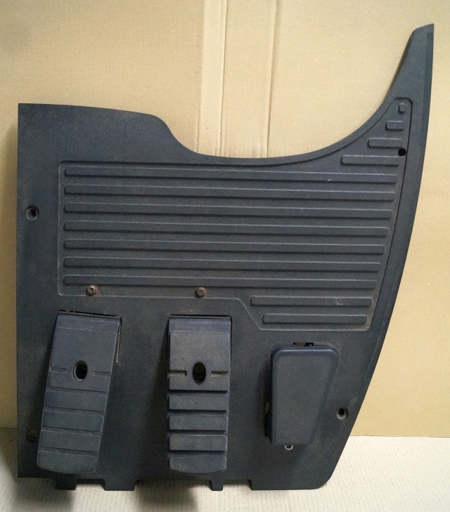 Jungheinrich 51189782 | Vloerplaat Floorplate ETV from Year 2011 Driving pedal 5 Vloerplaat Floorplate ETV from Year 2011 Driving pedal 51443197 Brake pedal 51198398 Kill switch 51188550 kabel 51178968 - Frame/ Chassis for Material handling equipment: picture 1 Jungheinrich 51189782 | Vloerplaat Floorplate ETV from Year 2011 Driving pedal 5 Vloerplaat Floorplate ETV from Year 2011 Driving pedal 51443197 Brake pedal 51198398 Kill switch 51188550 kabel 51178968 - Frame/ Chassis for Material handling equipment: picture 1