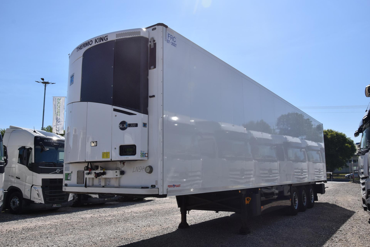 Schmitz Cargobull SKO FP 45 ThermoKing SLXi 300 - Refrigerator semi-trailer: picture 1 Schmitz Cargobull SKO FP 45 ThermoKing SLXi 300 - Refrigerator semi-trailer: picture 1