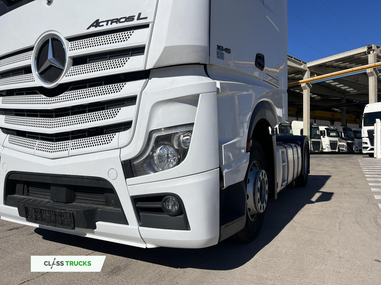 Tractor unit Mercedes-Benz Actros 5 1845 BigSpace LED lights: picture 10