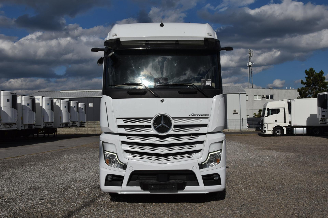Mercedes-Benz Actros 5 1845 BigSpace - Tractor unit: picture 2 Mercedes-Benz Actros 5 1845 BigSpace - Tractor unit: picture 2