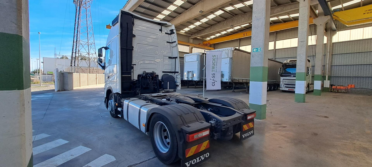Leasing of Volvo FH 460 Globetrotter XL Retarder Volvo FH 460 Globetrotter XL Retarder: picture 8