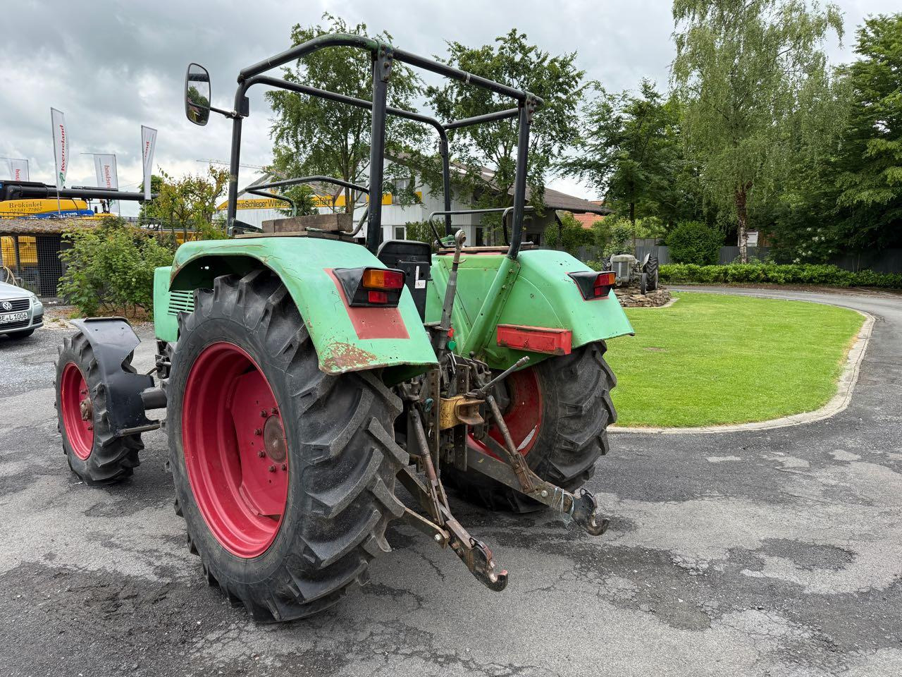 Fendt Farmer 106 (FWA 268S) - Farm tractor: picture 5 Fendt Farmer 106 (FWA 268S) - Farm tractor: picture 5