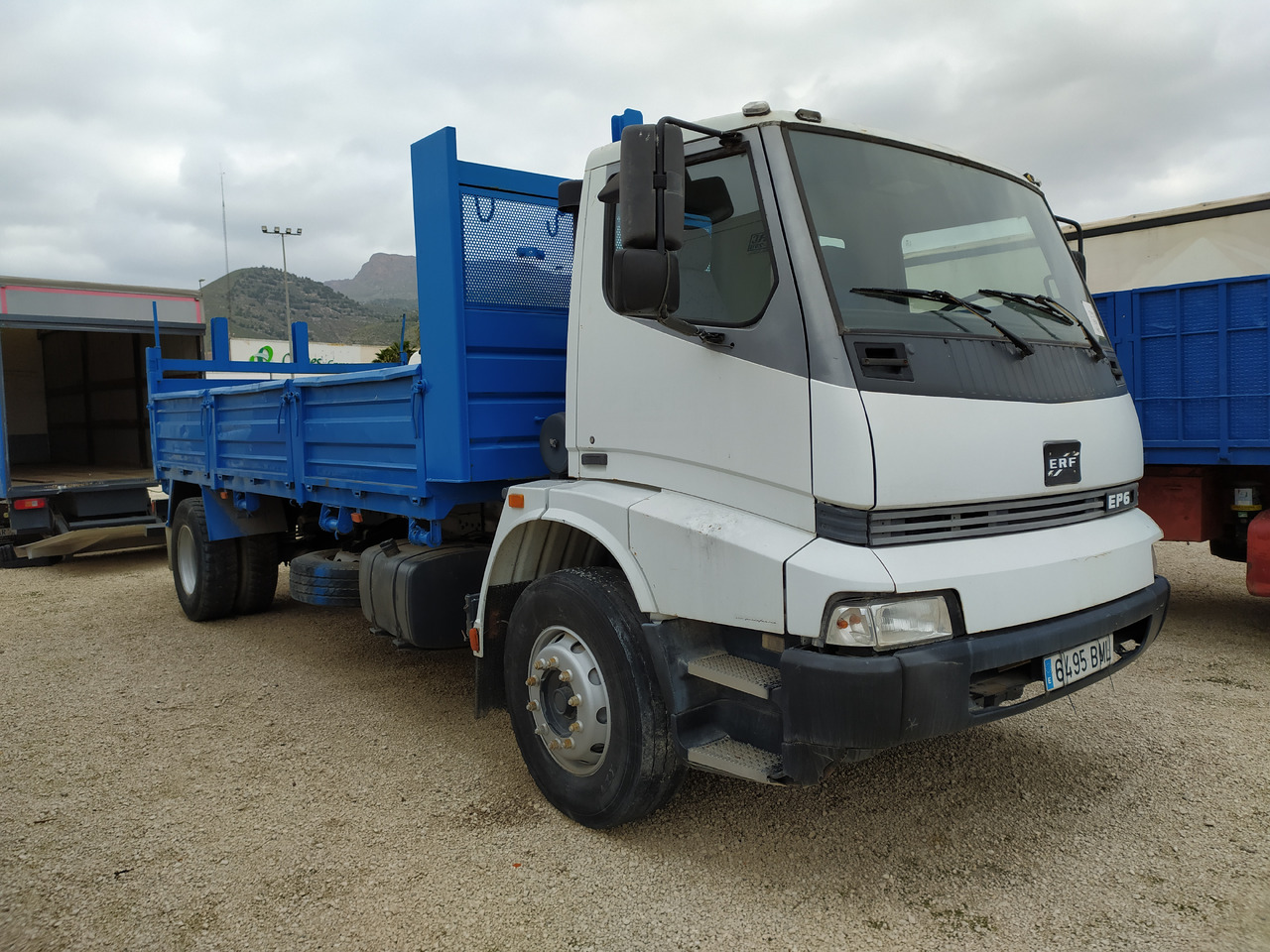 ERF EP6 CAJA ABIERTA - Dropside/ Flatbed truck: picture 3 ERF EP6 CAJA ABIERTA - Dropside/ Flatbed truck: picture 3