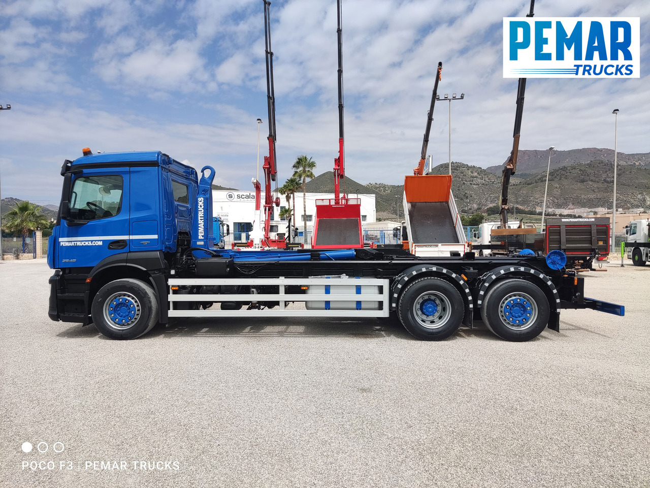 Container transporter/ Swap body truck MERCEDES-BENZ ANTOS 2546 6X2 MULTILIFT: picture 9