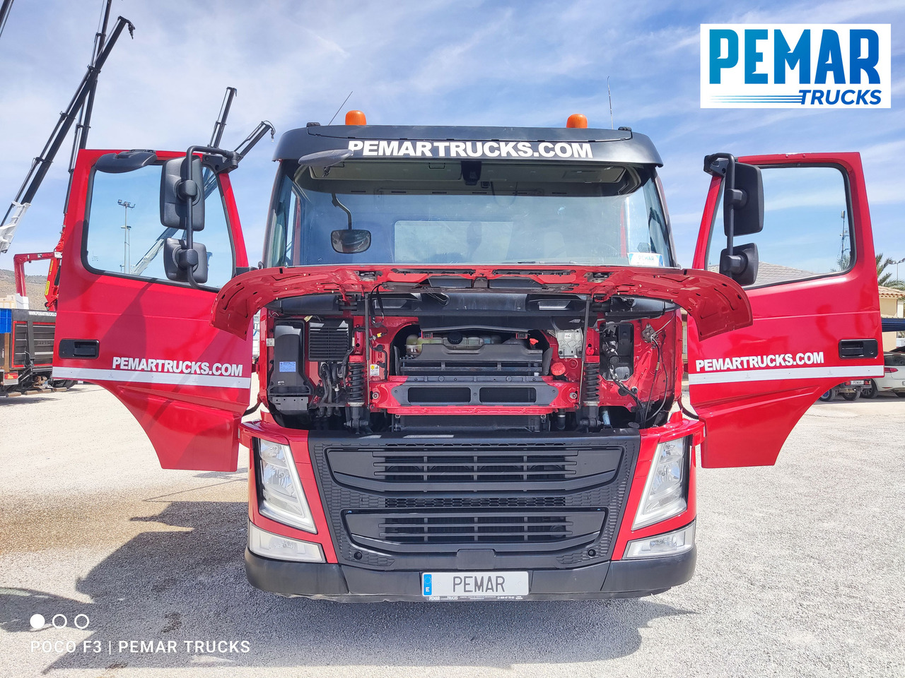 Skip loader truck VOLVO FM 330 PORTACONTENEDOR CADENAS 18T: picture 30