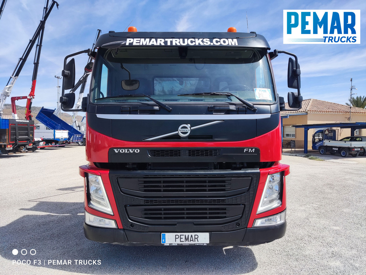 Skip loader truck VOLVO FM 330 PORTACONTENEDOR CADENAS 18T: picture 11