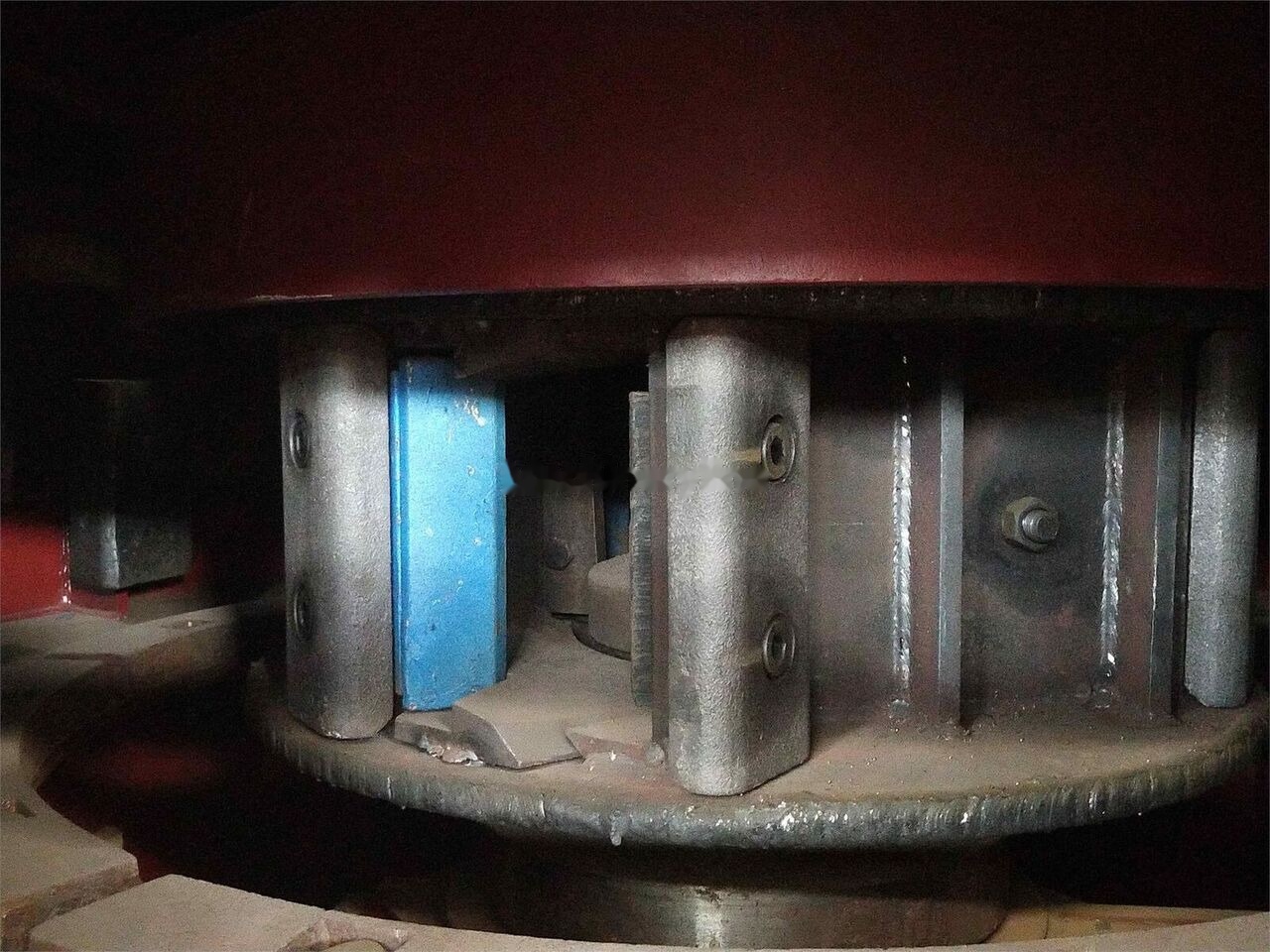 Kinglink KL10 VSI Crusher | Mineral Oil Silica Sand - Crusher: picture 5 Kinglink KL10 VSI Crusher | Mineral Oil Silica Sand - Crusher: picture 5