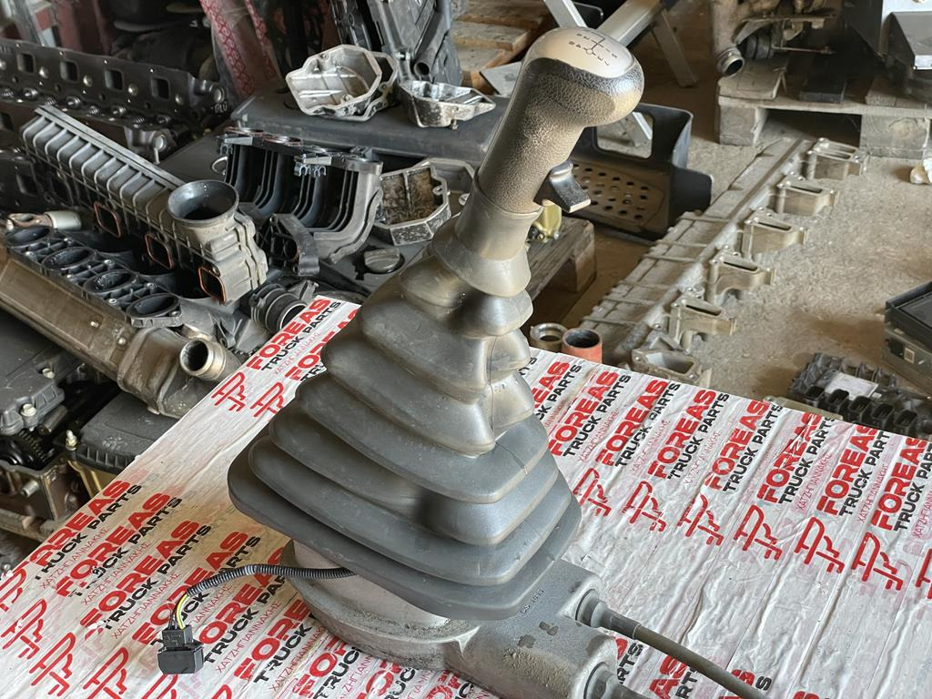 MAN TGS - MANUAL - 81.32605-6125 - Gear stick for Truck: picture 4 MAN TGS - MANUAL - 81.32605-6125 - Gear stick for Truck: picture 4