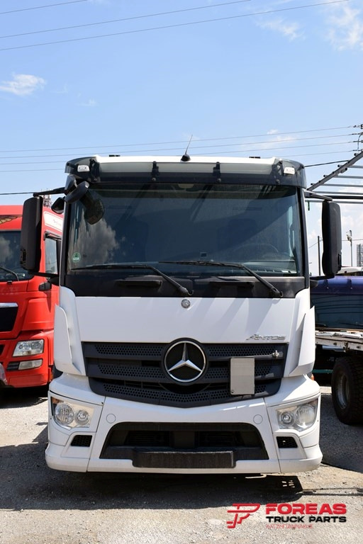 MERCEDES ANTOS 1840 - Cab: picture 2 MERCEDES ANTOS 1840 - Cab: picture 2