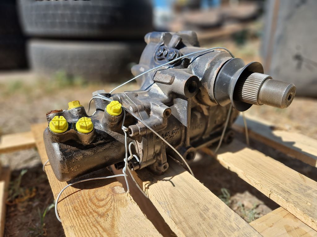 MERCEDES-BENZ ACTROS 4 AXLE - REFURBISHED - Steering gear for Truck: picture 2 MERCEDES-BENZ ACTROS 4 AXLE - REFURBISHED - Steering gear for Truck: picture 2