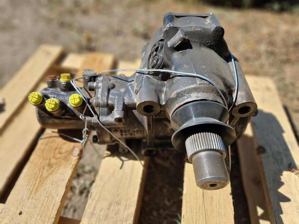 MERCEDES-BENZ ACTROS 4 AXLE - REFURBISHED - Steering gear for Truck: picture 1 MERCEDES-BENZ ACTROS 4 AXLE - REFURBISHED - Steering gear for Truck: picture 1