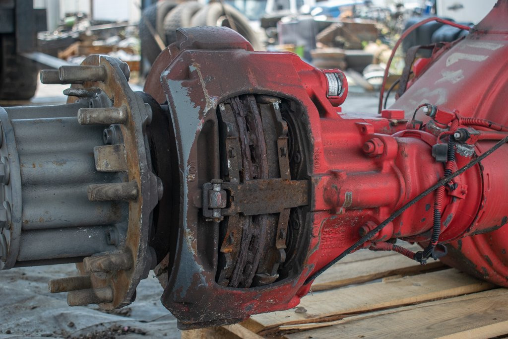 MERCEDES-BENZ ACTROS MP II DIFFERENTIAL CALIPER - DRIVER - Brake caliper for Truck: picture 1 MERCEDES-BENZ ACTROS MP II DIFFERENTIAL CALIPER - DRIVER - Brake caliper for Truck: picture 1