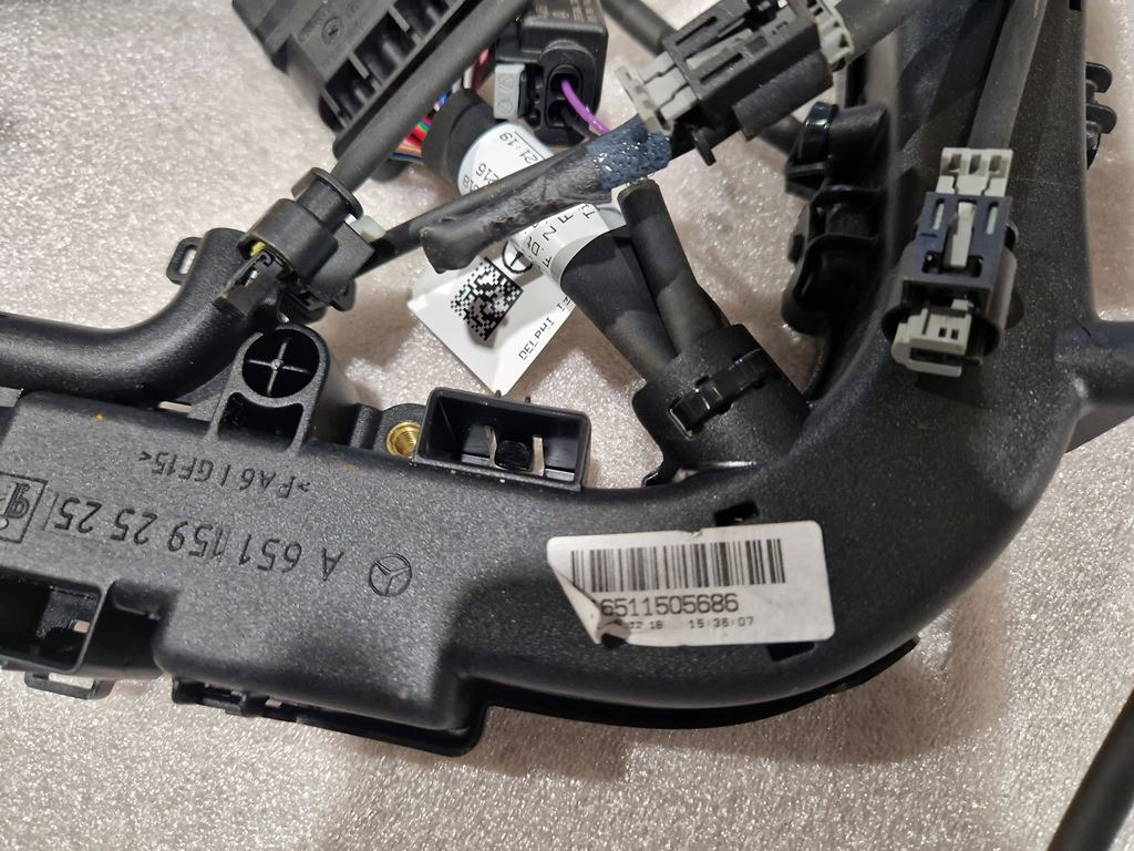 MERCEDES-BENZ SPRINTER  OM 651 - A 651 159 2525 - Cables/ Wire harness for Truck: picture 3 MERCEDES-BENZ SPRINTER  OM 651 - A 651 159 2525 - Cables/ Wire harness for Truck: picture 3