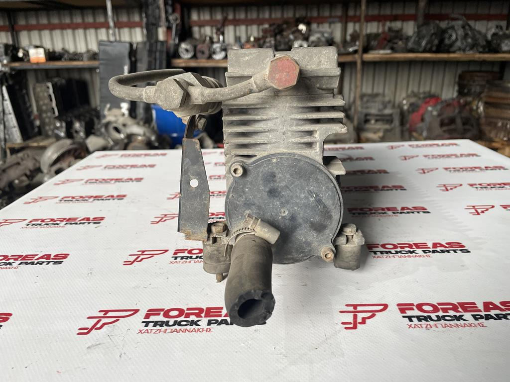 MERCEDES-BENZ VARIO 24V - 0504050008 - Air brake compressor for Truck: picture 2 MERCEDES-BENZ VARIO 24V - 0504050008 - Air brake compressor for Truck: picture 2