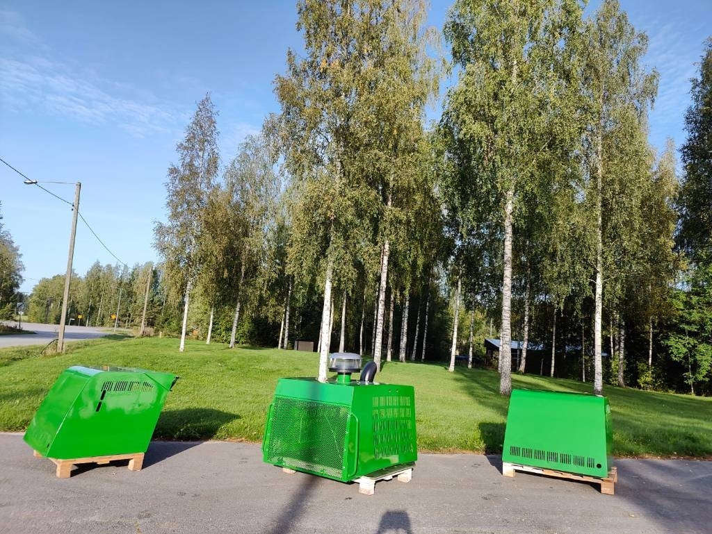 John Deere Hoods For D-serie machines - Hood for Agricultural machinery: picture 1 John Deere Hoods For D-serie machines - Hood for Agricultural machinery: picture 1